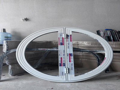 Azdoor VN nhận gia công uốn vòm cửa nhôm tại Miền Nam