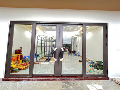 Khóa cửa trượt quay Siker KTS106-1 – An toàn hiện đại cho cửa nhôm kính